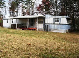 5913 Red House Rd, Appomattox, VA 24522