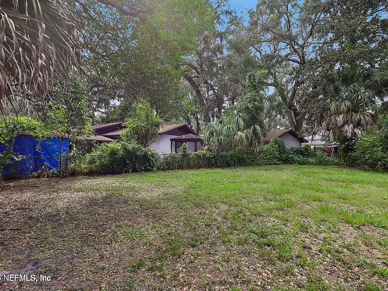 356 Tidewater Cir W — Photo 17