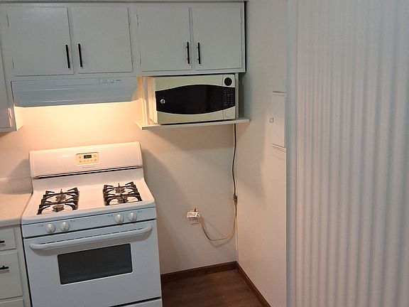 5th image of 5417 Aspen Ave