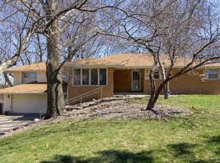 2173 NW 82nd St, Clive, IA 50325