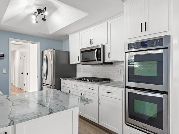 5th image of 4805 Glencannon Street