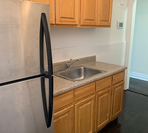 4th image of 28-19 33rd St #2DD