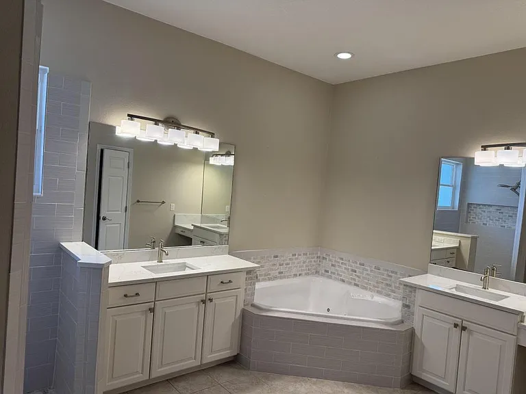 420 Park Lake Dr — Photo 38