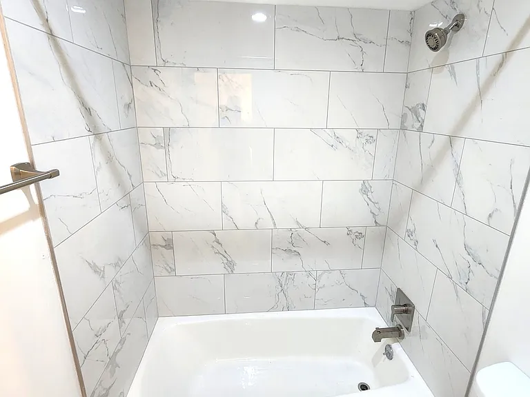 9530 Mission Rd — Photo 12