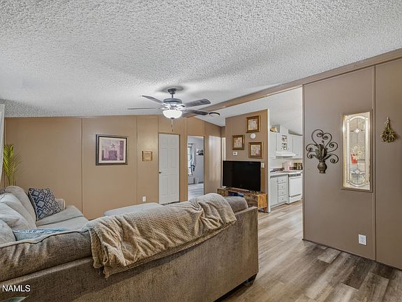 5th image of 4779 E Lowell Dr