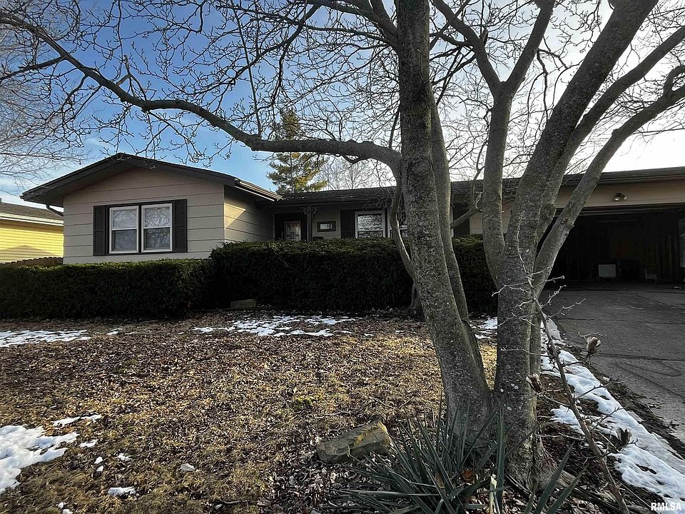 1st image of 2256 E Black Ave