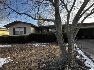 2256 E Black Ave, Springfield, IL 62702