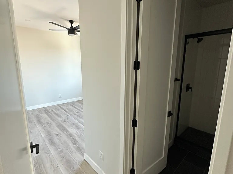178 Dahlia Ave — Photo 17