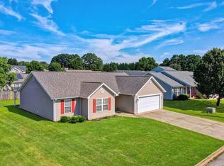 411 Fairbanks Ct, Lyman, SC 29365