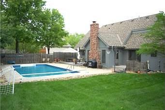 2nd image of 6518 N Camden Ave