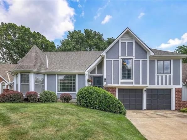 10231 Hauser St, Lenexa, KS 66215