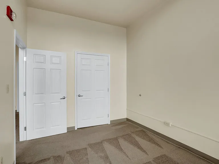 The Weightman Apartments — Photo 11