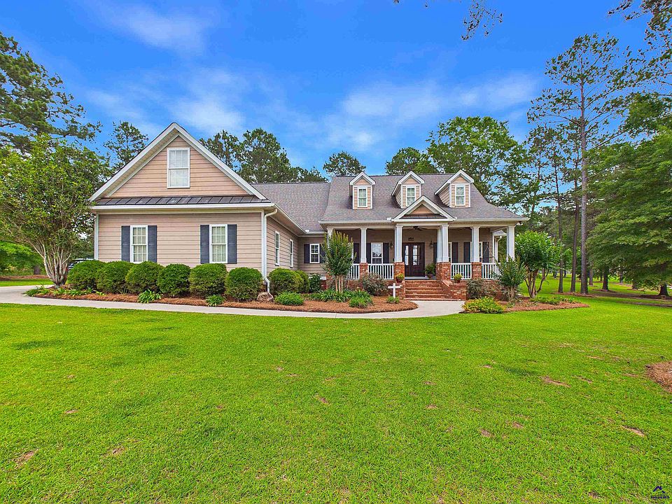 1st image of 4041 Roundtop Cir