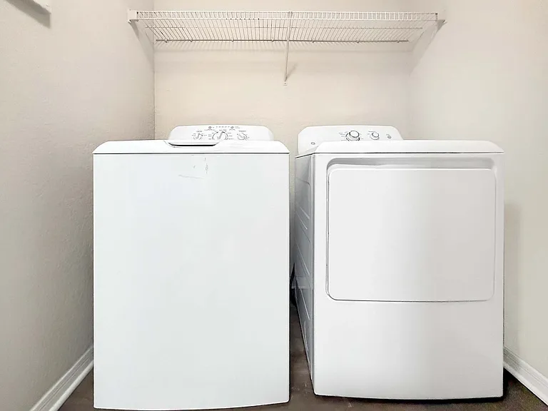 Washer/Dryer