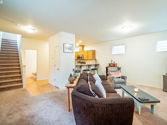 4th image of 2718 NE 88th Pl