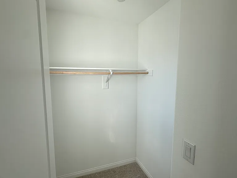 Highwing St — Photo 2