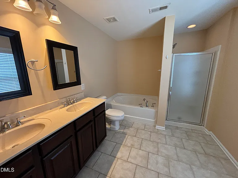 302 Lime Creek Ct — Photo 23