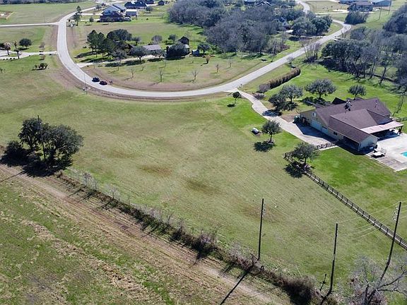 3rd image of 5210 Brazos Lakes Drive