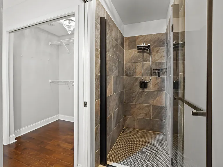 6215 SE Georgetown Pl — Photo 18