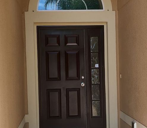 2nd image of 3901 Sunset Cove Dr