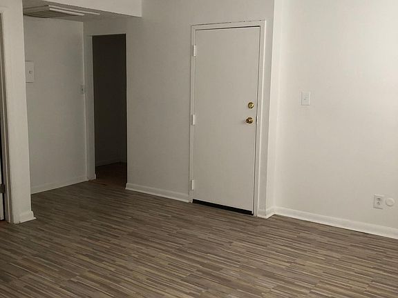 5th image of 3575 Evergreen Ave APT 1