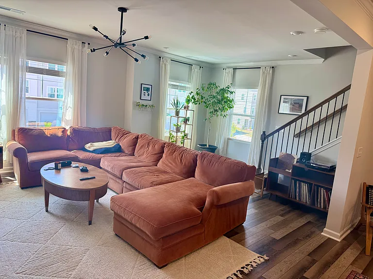 1123 Lily Loch Way — Photo 32