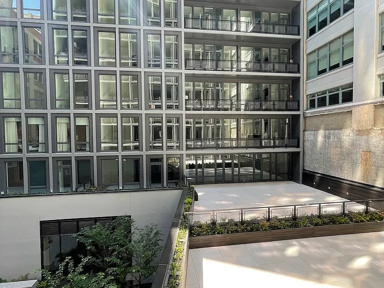77 Charlton St #N3G — Photo 16