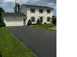 946 Limpet Dr, Webster, NY