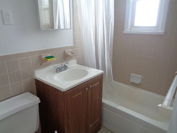 2nd image of 2354 36th St