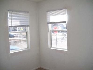 5th image of 1501 E 2nd St