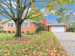 503 E Burkwood Ct, Urbana, IL