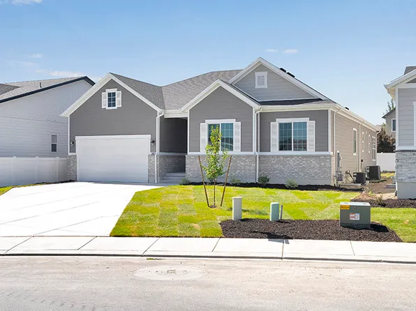 283 E Polaris Dr, Saratoga Springs, UT 84045