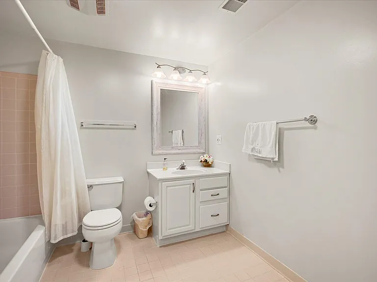 10243 Brittenford Dr — Photo 52