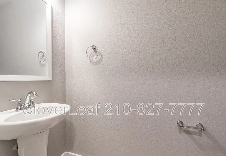 6446 Babcock Rd #35 — Photo 17