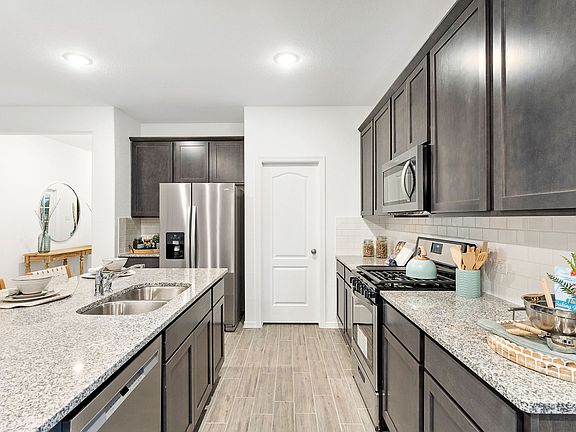 2nd image of 25463 Blossom Ct