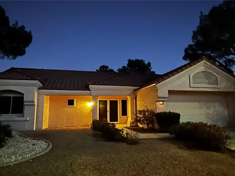 2716 Legend Dr — Photo 23