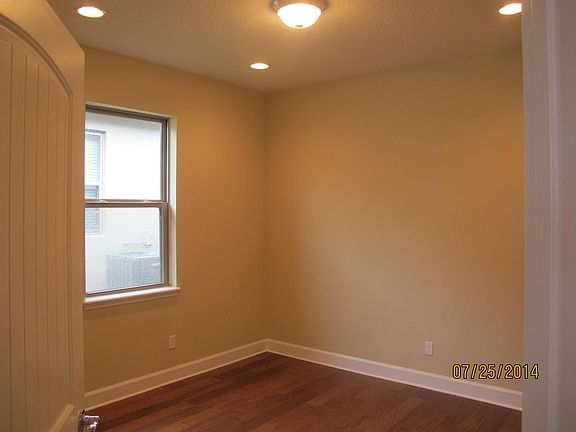 2nd image of 621 Cordoba Dr