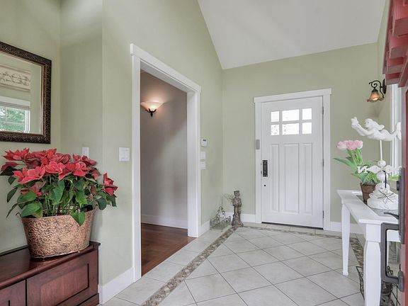 3rd image of 16717 Chirco Dr