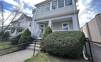 40 Prentiss St #1 — Photo 2