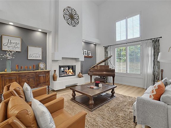 5th image of 13941 Honey Ridge Ln