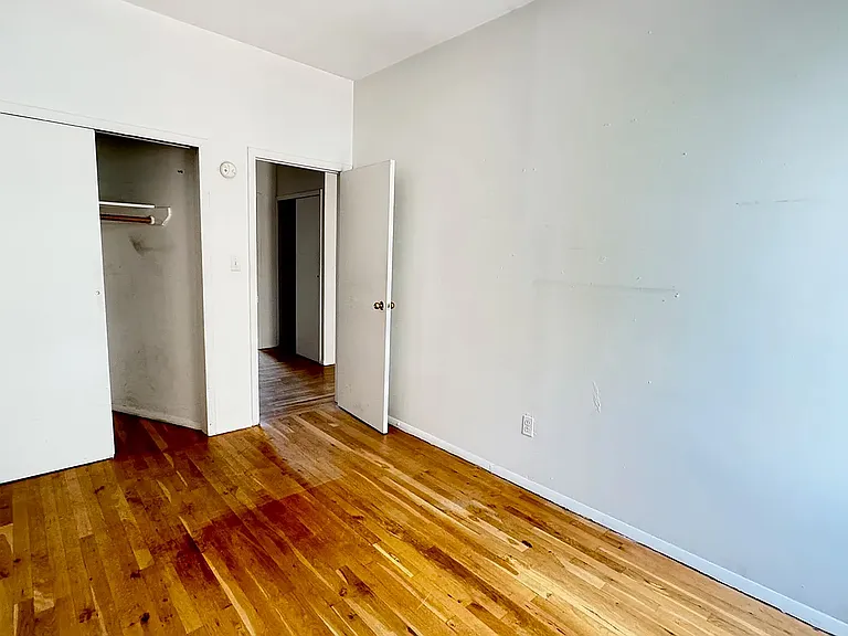 51 E 2nd St #7 — Photo 10