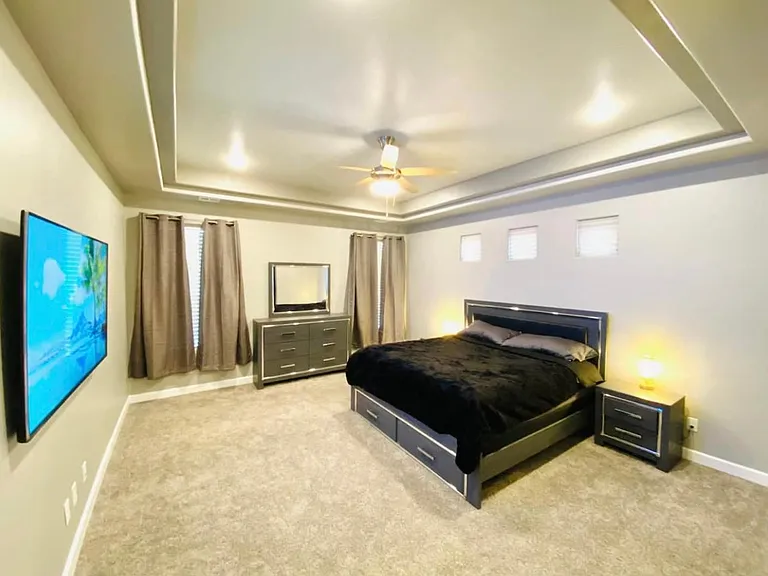 6880 Electra Ave — Photo 12