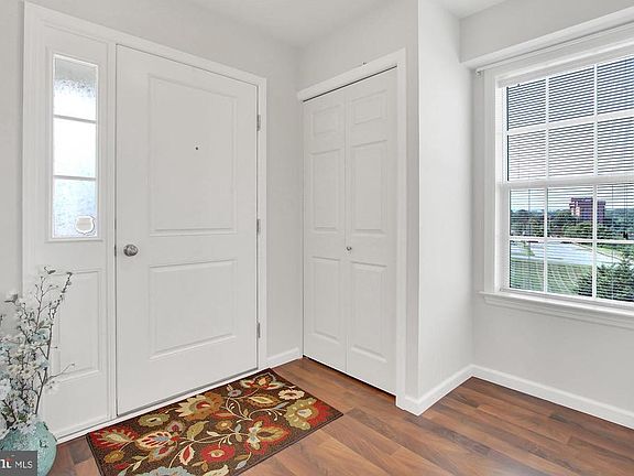 5th image of 753 Winding Ln