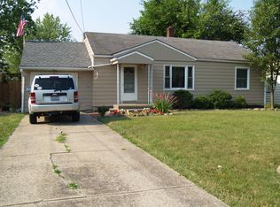 559 Hazel St, Girard, OH
