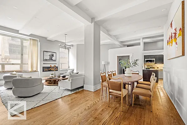 Living room, photo 4