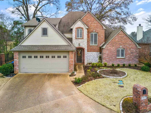 2 Estates Ct, Longview, TX 75605