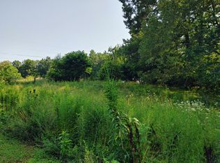 E Bowman Cir, La Follette, TN 37766