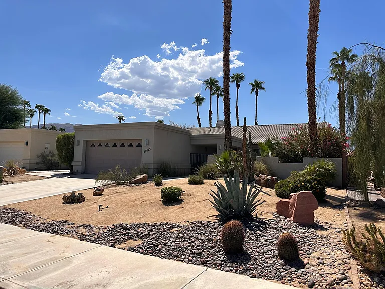 40613 Clover Ln — Photo 1