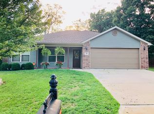 118 N Saint Claire St, Joplin, MO 64801