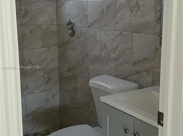2230 Madison St APT 3, Hollywood, FL 33020
